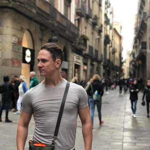 Meet your Posher, Michael